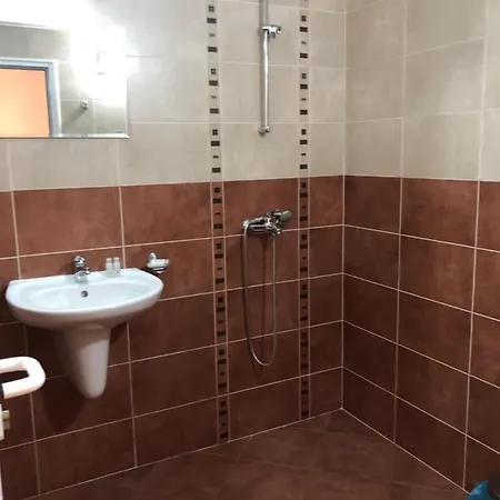 Time Out Casa de hóspedes 4*