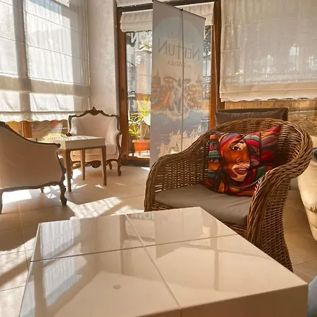 Time Out Pensjonat Sozopol