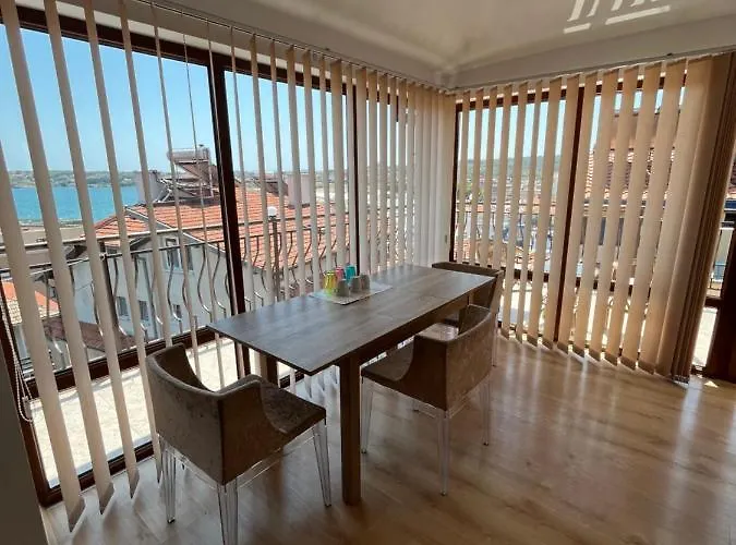 Къща за гости Time Out